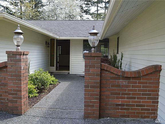 2nd image of 7508 152nd St E