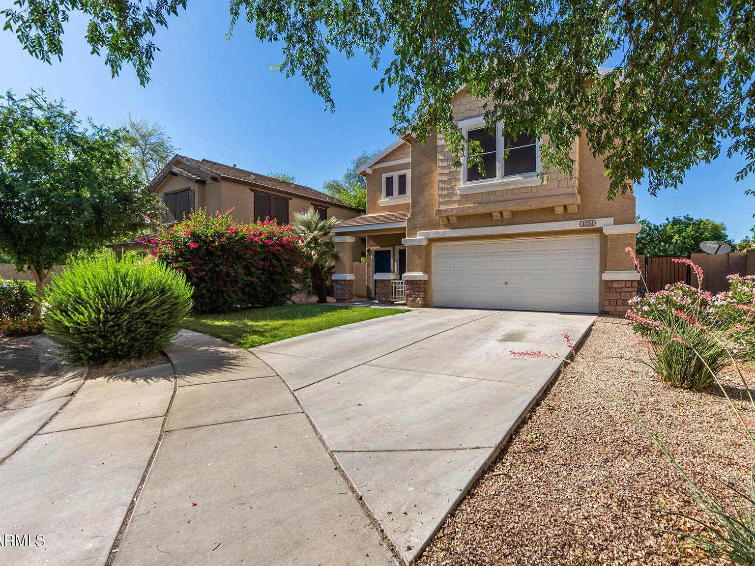 3 bed, 2.5 bath, 1533 sqft, $3,100 — Photo 4