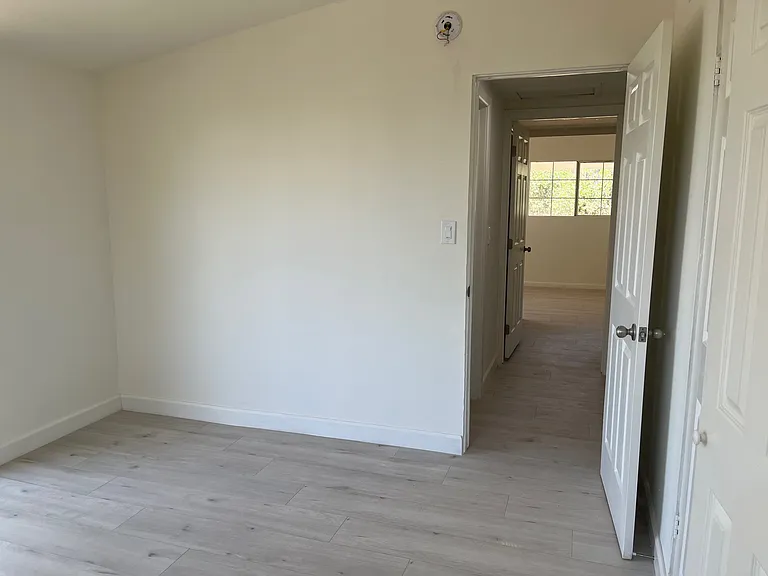 13191 Herron St — Photo 17