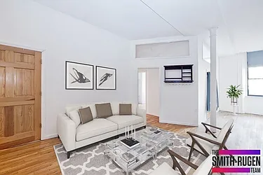 Rented by R New York