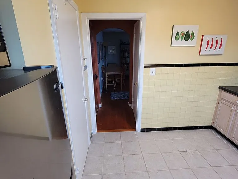 418 Linden St — Photo 11