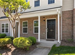 113 Swan Haven Ln, Greensboro, NC 27405