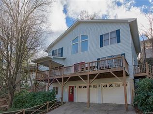 306 Cokesbury Cir, Lake Junaluska, NC 28745