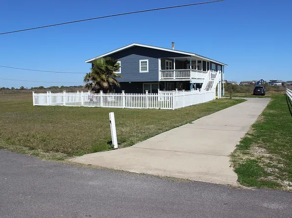 4023 1st St, Galveston, TX 77554