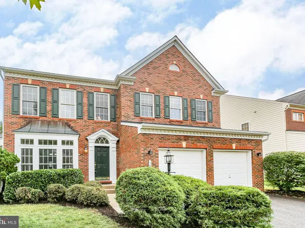 1002 Dorthea Ct, Fredericksburg, VA 22401