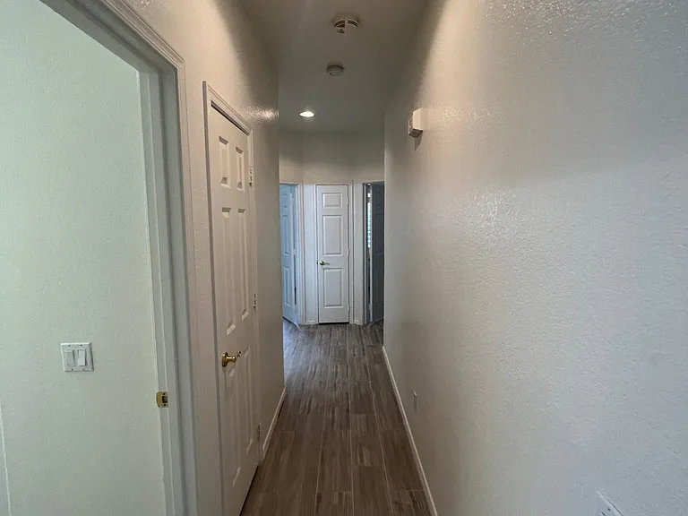 814 W Beechnut Dr — Photo 24