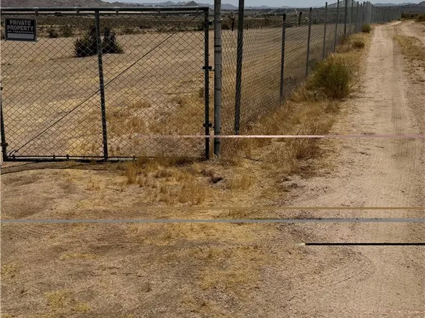 27824-27826 Clark Rd, Apple Valley, CA 92308