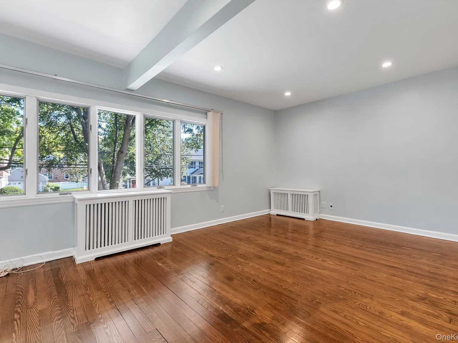 48 Emerson Ave — Photo 4