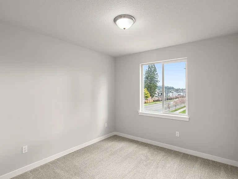 16999 SE Hagen Rd — Photo 10