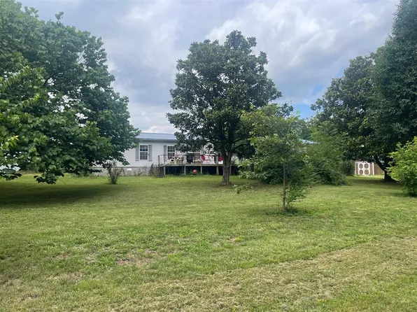 3517 Walnut Hill Rd, Holland, KY 42153