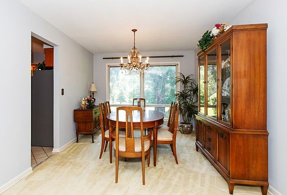 5th image of 6441 S Quincy St
