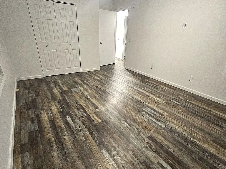 1 Richards Dr — Photo 13