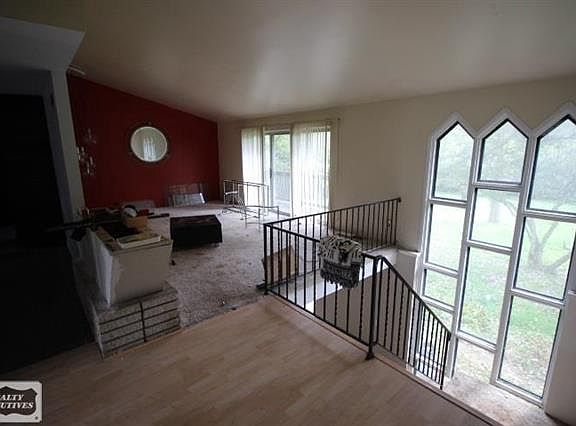 2nd image of 21735 Carleton Ave