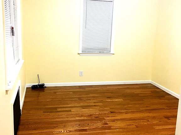 5th image of 5058 48th St #2