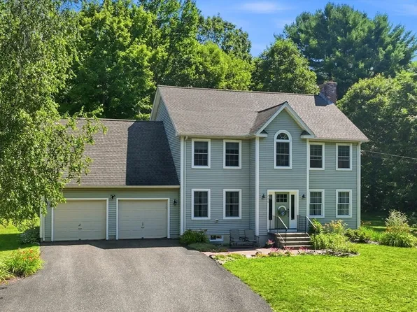 796 Federal St, Belchertown, MA 01007