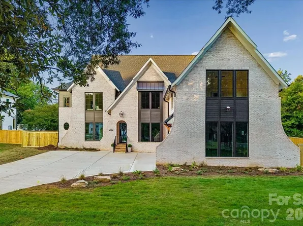 4635 Water Oak Rd, Charlotte, NC 28211
