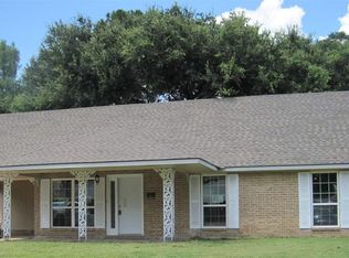 5621 Howell Park Ave, Baton Rouge, LA 70805