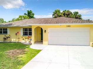 122 Brooks Rd, North Fort Myers, FL 33917