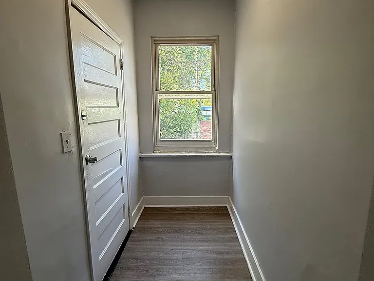 1034 S Orange Ave #1F — Photo 8