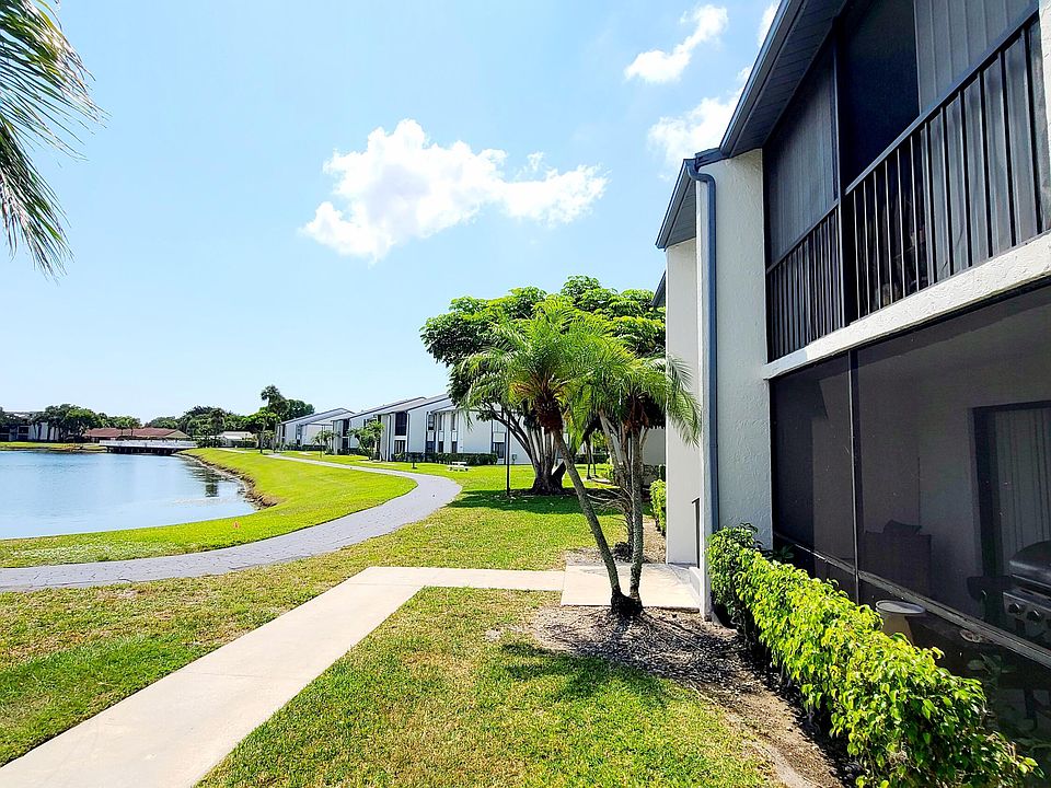 1st image of 1003 Green Pine Boulevard #B2