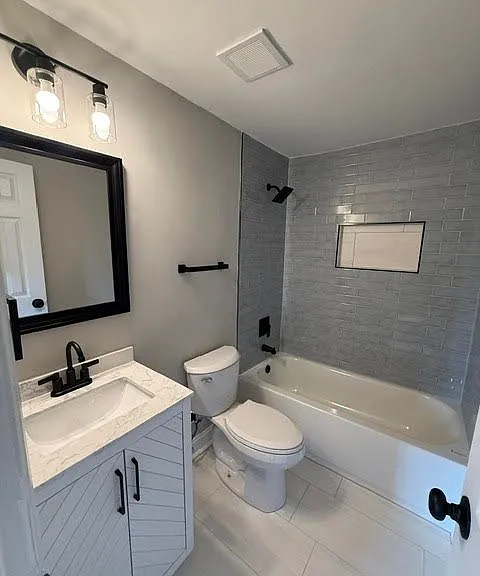 1777 Aberdeen Cir — Photo 14