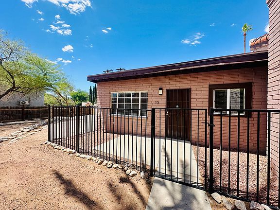 2nd image of 3805 E 5th St #5TH3805-13