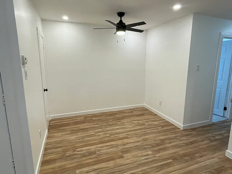 9405 Kirkwood Rd — Photo 3