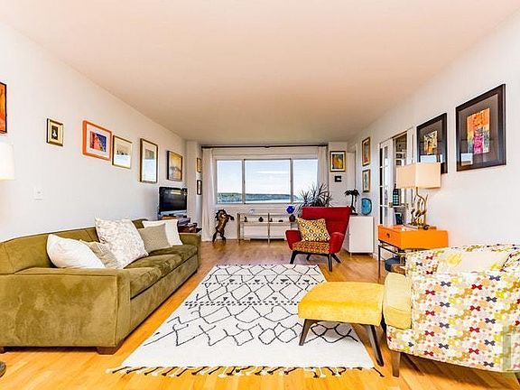 5th image of 2621 Palisade Ave APT 11D