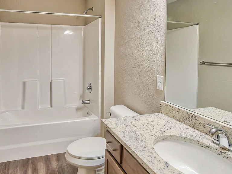 3 Bedroom - 3 Bed / 2 Bath - 1,184 Sq.Ft.