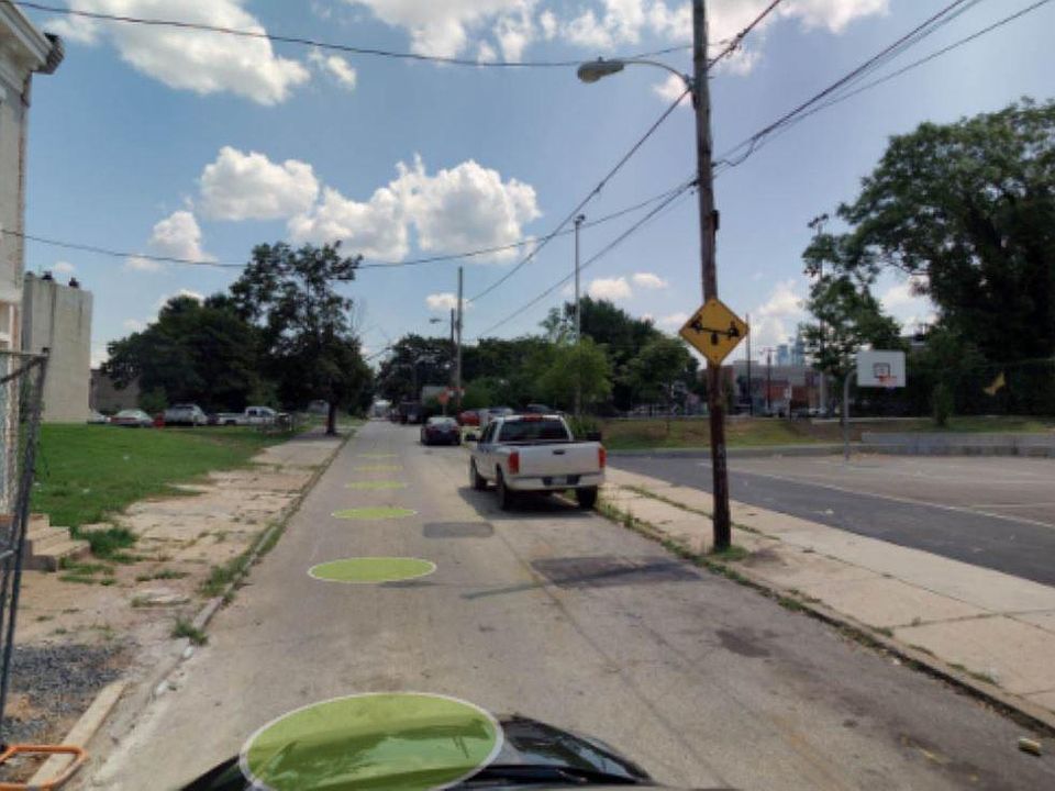 2nd image of 3707 Mount Vernon St
