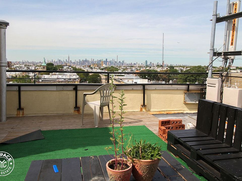 2nd image of 714 Seneca Ave APT 304