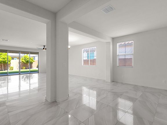 Dining Room/Living Room