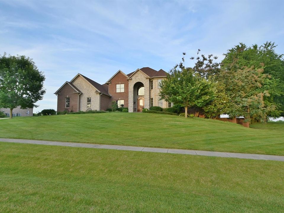 1st image of 309 Eagle Dr