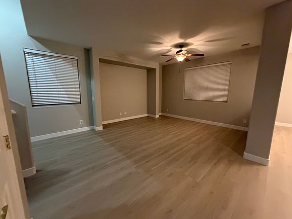 5th image of 9033 Sheffield Garden Ave
