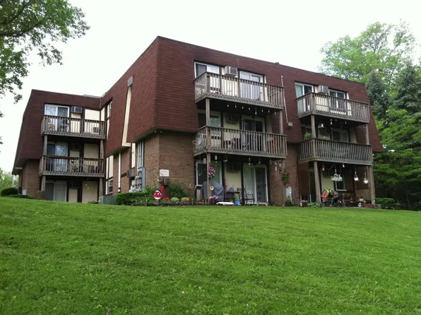 1308 East Ave, Elyria, OH 44035