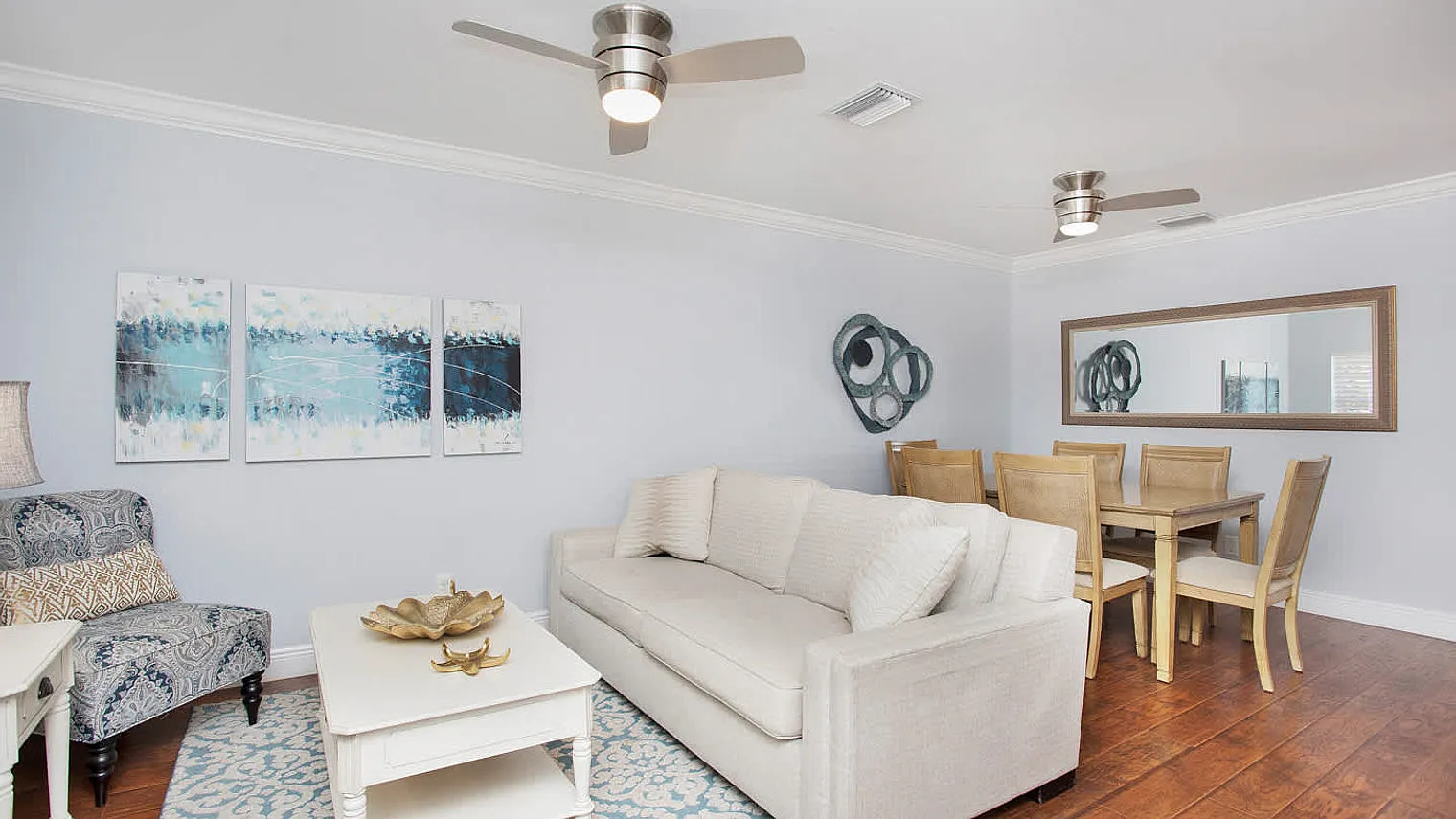 4 bed, 2.0 bath, 1905 sqft, $9,024 — Photo 3