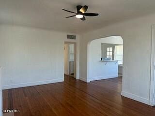 5th image of 3808 Frankfort Ave