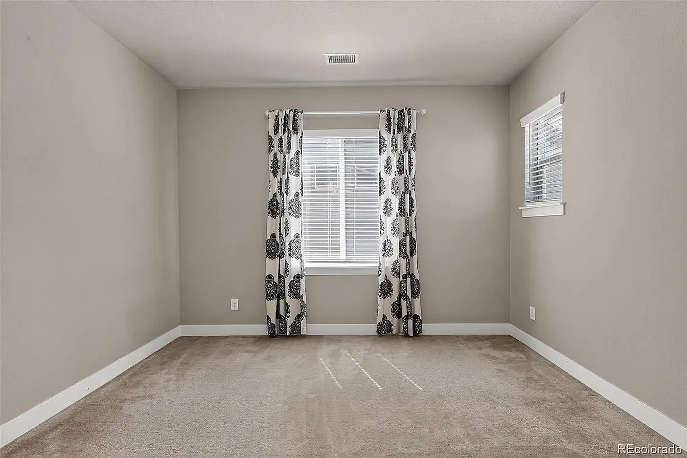 1 bed, 190 sqft, $1,000 — Photo 3