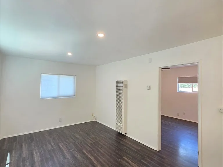 5432 Woodlake Ave N — Photo 12