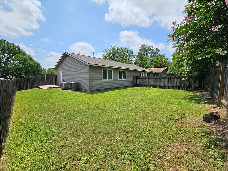 6800 Lunar Dr #A — Photo 22