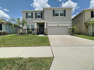 1344 Zion Arches Ln, Wesley Chapel, FL 33543