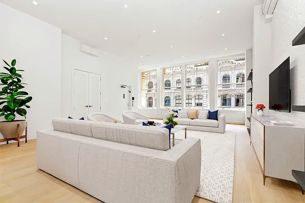 Rented by REAL New York | media 1