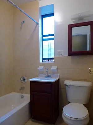 Rented by Bohemia Realty Group | media 12