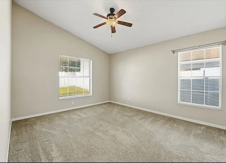 938 River Wind Ave — Photo 7