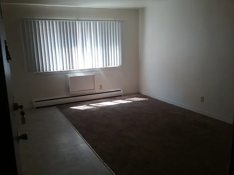 2522 W Wells St — Photo 19
