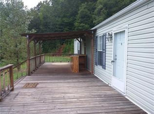 2010 Sandy Mush Rd, Marshall, NC 28753