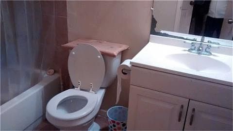 5th image of 10601 South Dr APT 124