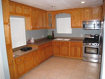 Kitchen~Oak Cabinets