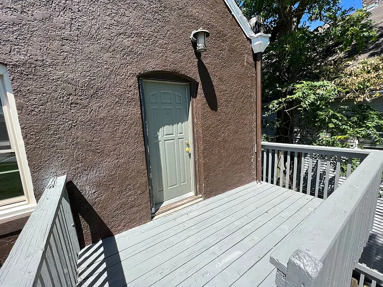 2917 Jackson St — Photo 30