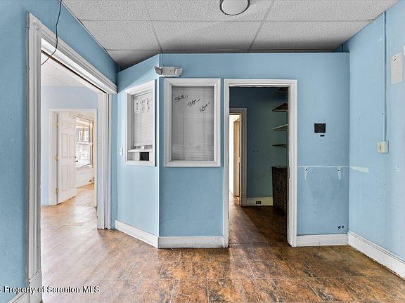 4th image of 8 W Olive St